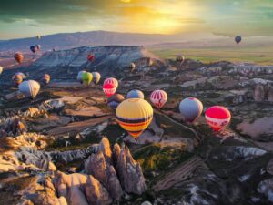 Ilustrasi pemandangan Cappadocia. (Sumber: Unsplash)