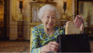 Ilustasi produk makanan Ratu Elizabeth II. (Sumber: Kanal Youtube The Royal Familiy)