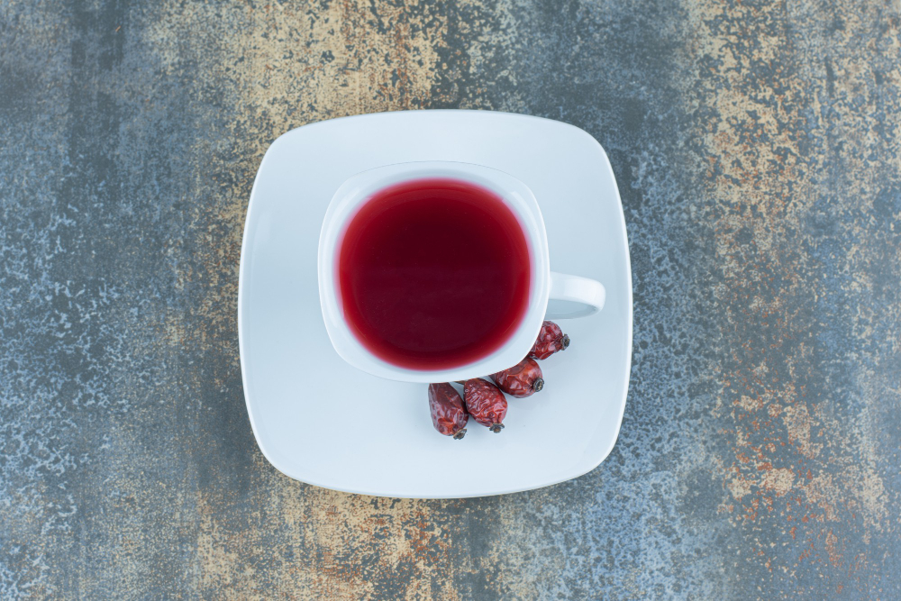 Ilustrasi teh rosehip, teh tanpa kafein