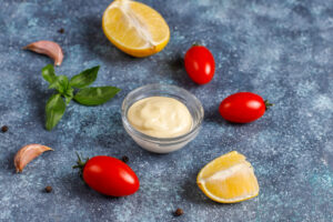 Ilustrasi bahan pengganti mayones. (Sumber: Freepik)