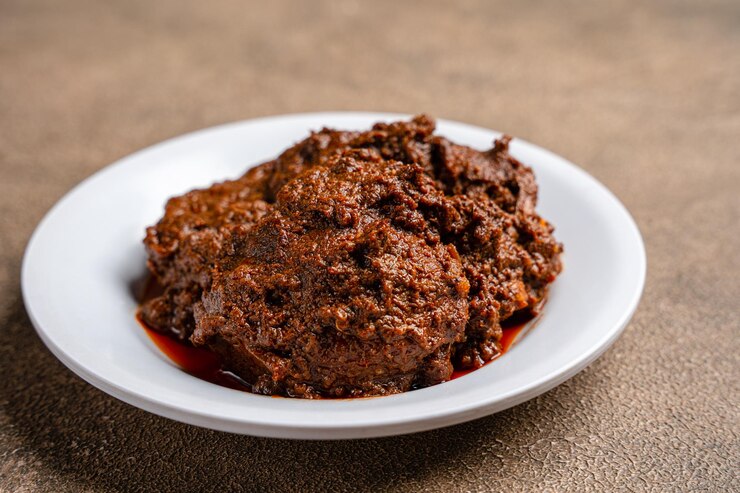 Ilustrasi Rendang, Makanan Khas Sumatera Barat. (Sumber: Freepik)