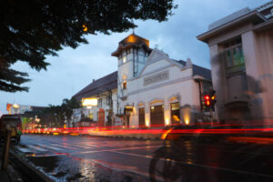 Ilustrasi tempat wisata kuliner di Bandung. (Sumber: iStock)