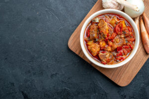 Resep Seblak Mie Kuah Pedas yang Bikin Perut Kenyang! (Sumber: Freepik)