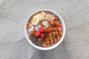 Yuk Dicoba! Kreasi Resep Kekinian Smoothie Bowl Warna-Warni yang Lagi Viral di Tiktok!