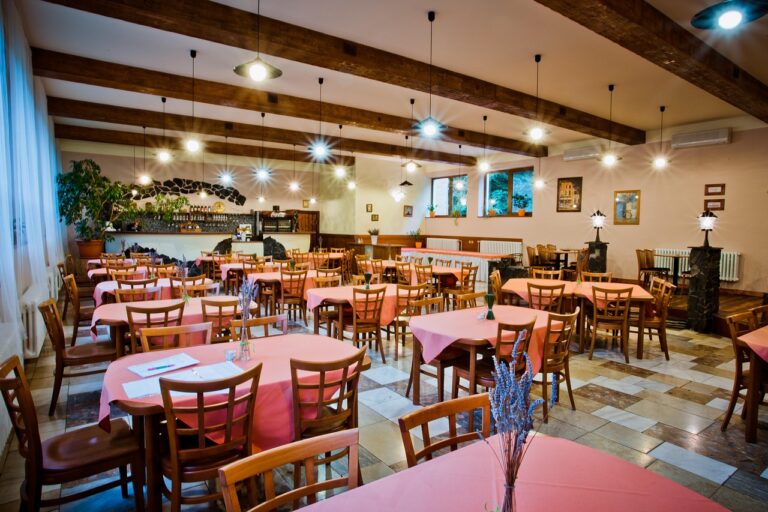 5 Cara Cek Rekomendasi Restoran Enak Secara Akurat, Wajib Dicatat!